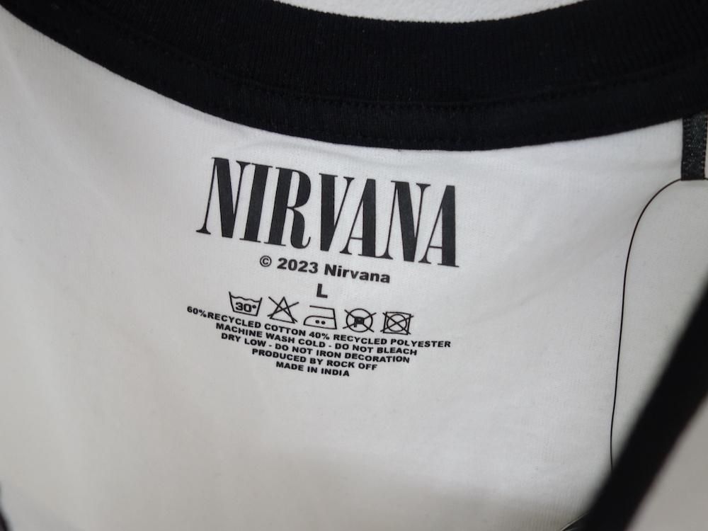<img class='new_mark_img1' src='https://img.shop-pro.jp/img/new/icons15.gif' style='border:none;display:inline;margin:0px;padding:0px;width:auto;' />  ե Nirvana SMILE T