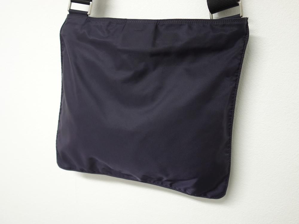 <img class='new_mark_img1' src='https://img.shop-pro.jp/img/new/icons15.gif' style='border:none;display:inline;margin:0px;padding:0px;width:auto;' />PRADA ץ  ߥ˥Хå ꥢ USED