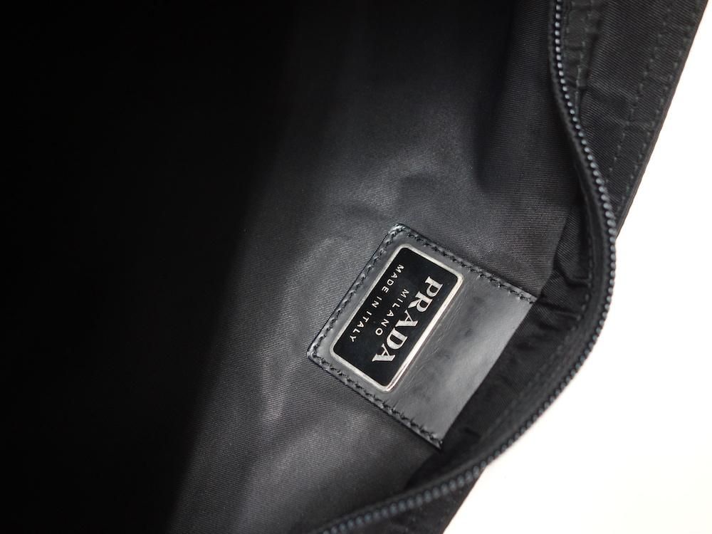 <img class='new_mark_img1' src='https://img.shop-pro.jp/img/new/icons15.gif' style='border:none;display:inline;margin:0px;padding:0px;width:auto;' />PRADA ץ  ߥ˥Хå ꥢ USED