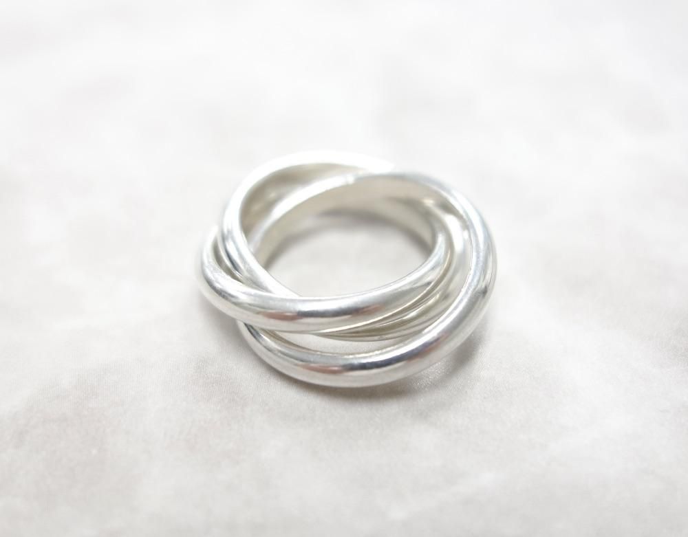 <img class='new_mark_img1' src='https://img.shop-pro.jp/img/new/icons15.gif' style='border:none;display:inline;margin:0px;padding:0px;width:auto;' />Tiffany & Co  ƥեˡ  ȥ˥ƥ Ϣ 󥰡silver925  USED 