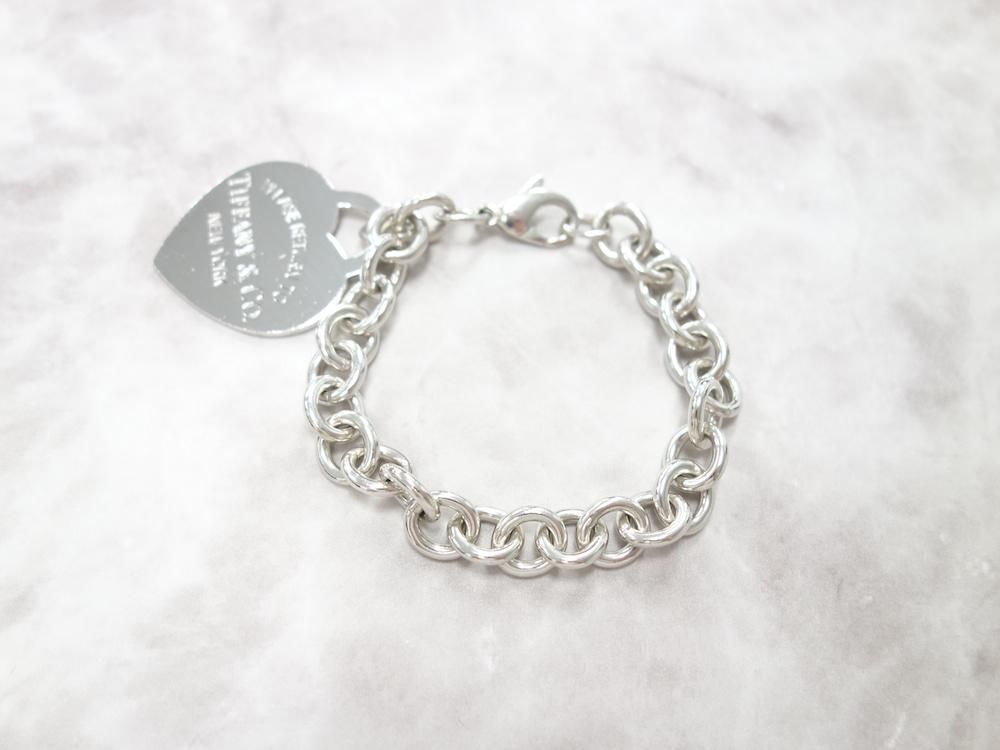 <img class='new_mark_img1' src='https://img.shop-pro.jp/img/new/icons15.gif' style='border:none;display:inline;margin:0px;padding:0px;width:auto;' />Tiffany & Co  ƥեˡ  ꥿ȥ ϡȥ֥쥹åȡsilver925  USED