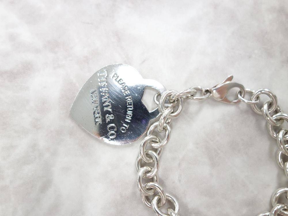 <img class='new_mark_img1' src='https://img.shop-pro.jp/img/new/icons15.gif' style='border:none;display:inline;margin:0px;padding:0px;width:auto;' />Tiffany & Co  ƥեˡ  ꥿ȥ ϡȥ֥쥹åȡsilver925  USED