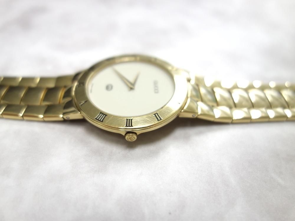 新同品 グッチ GUCCI ローマン ゴールド 3300M 腕時計 箱 H137 新同品 グッチ GUCCI ローマン ゴールド 3300M 腕時計 箱 H137