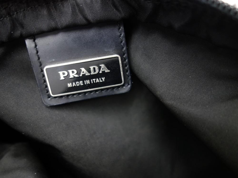 <img class='new_mark_img1' src='https://img.shop-pro.jp/img/new/icons15.gif' style='border:none;display:inline;margin:0px;padding:0px;width:auto;' />PRADA ץ  ߥ˥Хå ꥢ USED