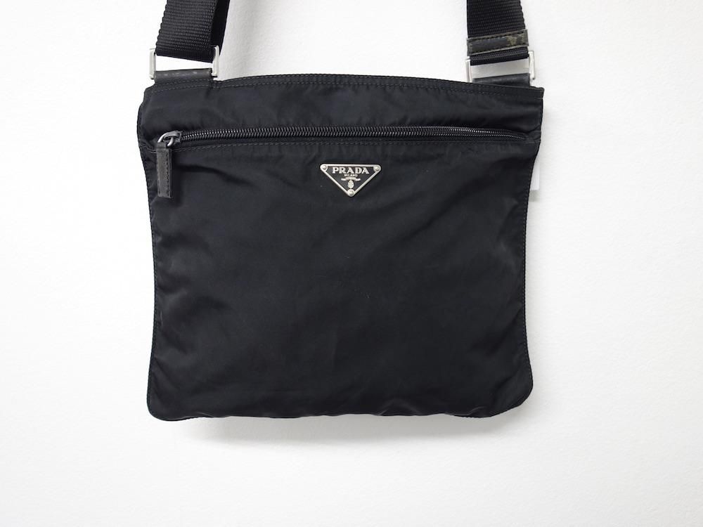 <img class='new_mark_img1' src='https://img.shop-pro.jp/img/new/icons15.gif' style='border:none;display:inline;margin:0px;padding:0px;width:auto;' />PRADA ץ  ߥ˥Хå ꥢ USED