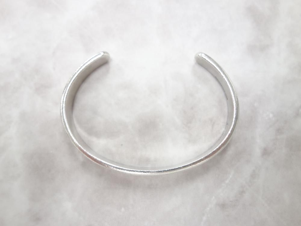 <img class='new_mark_img1' src='https://img.shop-pro.jp/img/new/icons15.gif' style='border:none;display:inline;margin:0px;padding:0px;width:auto;' />Tiffany & Co  ƥեˡ  ȥ饹 Х󥰥롡silver925  ꥢ USED