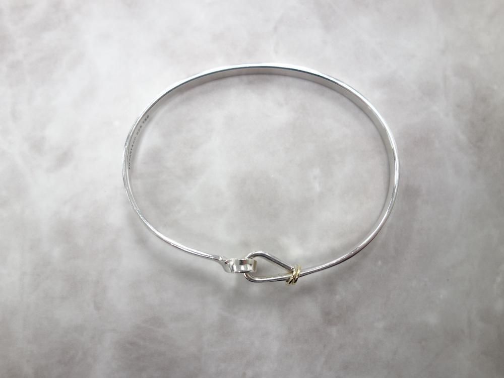 <img class='new_mark_img1' src='https://img.shop-pro.jp/img/new/icons15.gif' style='border:none;display:inline;margin:0px;padding:0px;width:auto;' />Tiffany & Co  ƥեˡ ֥ΥåȥХ󥰥롡silver925 18K USED