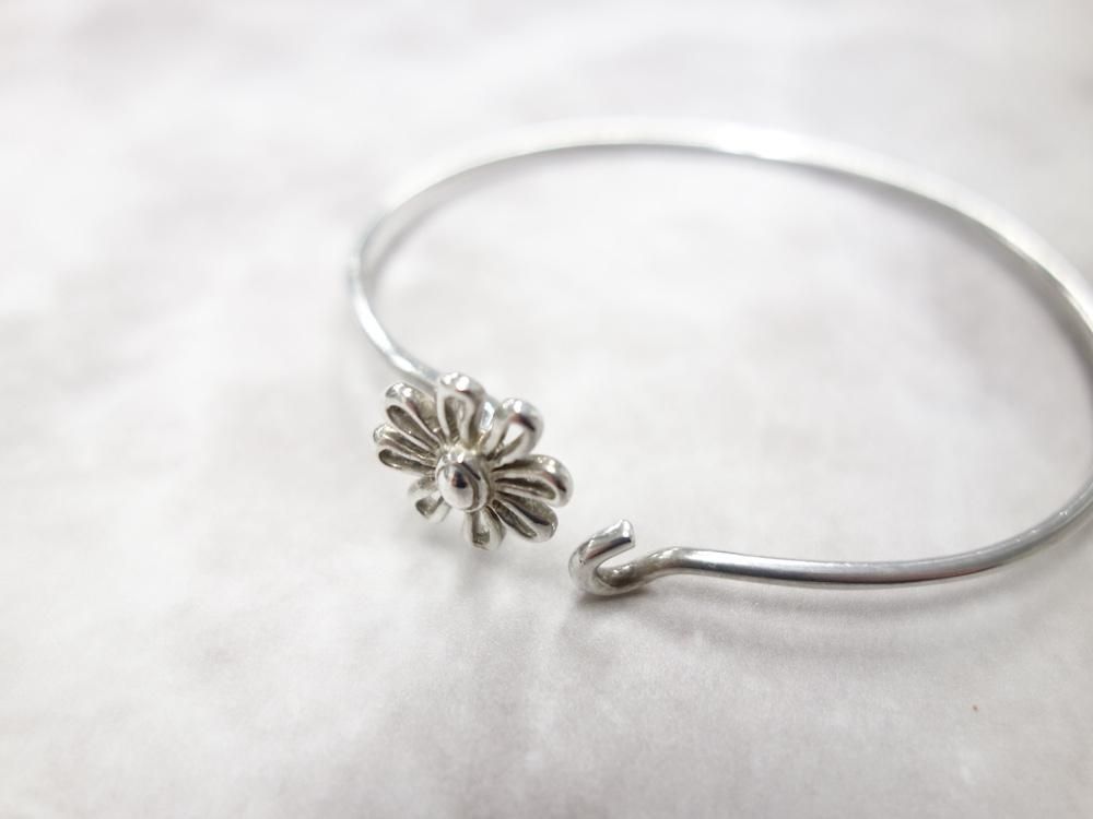 <img class='new_mark_img1' src='https://img.shop-pro.jp/img/new/icons15.gif' style='border:none;display:inline;margin:0px;padding:0px;width:auto;' />Tiffany & Co  ƥեˡ  ǥ Х󥰥롡silver925  USED