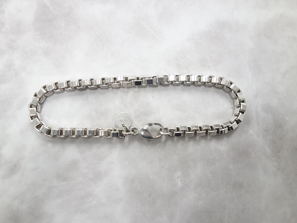 <img class='new_mark_img1' src='https://img.shop-pro.jp/img/new/icons15.gif' style='border:none;display:inline;margin:0px;padding:0px;width:auto;' />Tiffany & Co  ƥեˡ ٥ͥ ֥쥹å silver925 USED #1