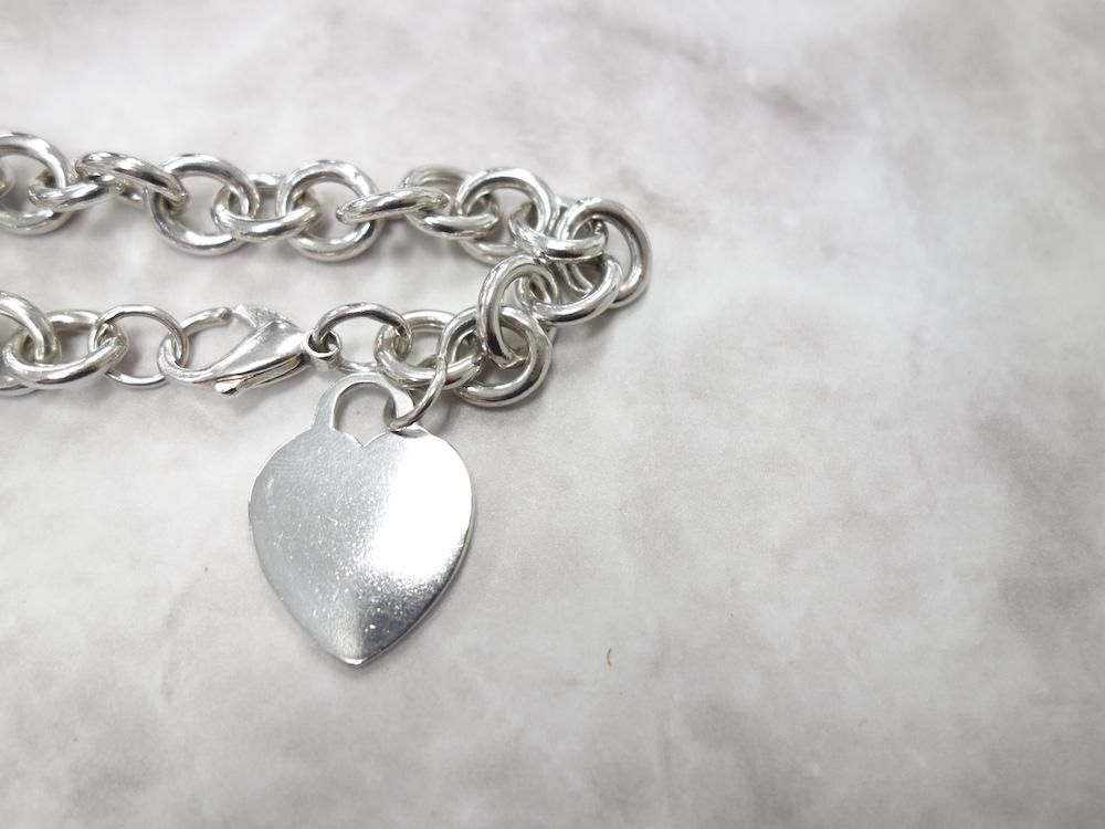 <img class='new_mark_img1' src='https://img.shop-pro.jp/img/new/icons15.gif' style='border:none;display:inline;margin:0px;padding:0px;width:auto;' />Tiffany & Co  ƥեˡ  ϡȥ ֥쥹åȡsilver925  USED