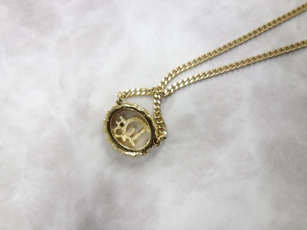 <img class='new_mark_img1' src='https://img.shop-pro.jp/img/new/icons15.gif' style='border:none;display:inline;margin:0px;padding:0px;width:auto;' />Vintage Christian Dior ꥹǥ  ͥå쥹 USED