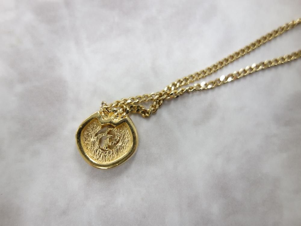 <img class='new_mark_img1' src='https://img.shop-pro.jp/img/new/icons15.gif' style='border:none;display:inline;margin:0px;padding:0px;width:auto;' />Vintage Christian Dior ꥹǥ  ͥå쥹 USED