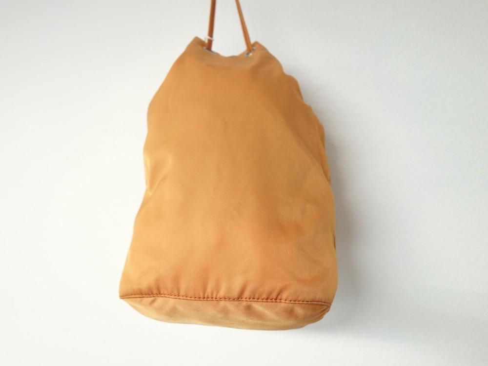 <img class='new_mark_img1' src='https://img.shop-pro.jp/img/new/icons15.gif' style='border:none;display:inline;margin:0px;padding:0px;width:auto;' />PRADA ץ  ݡ ꥢ USED