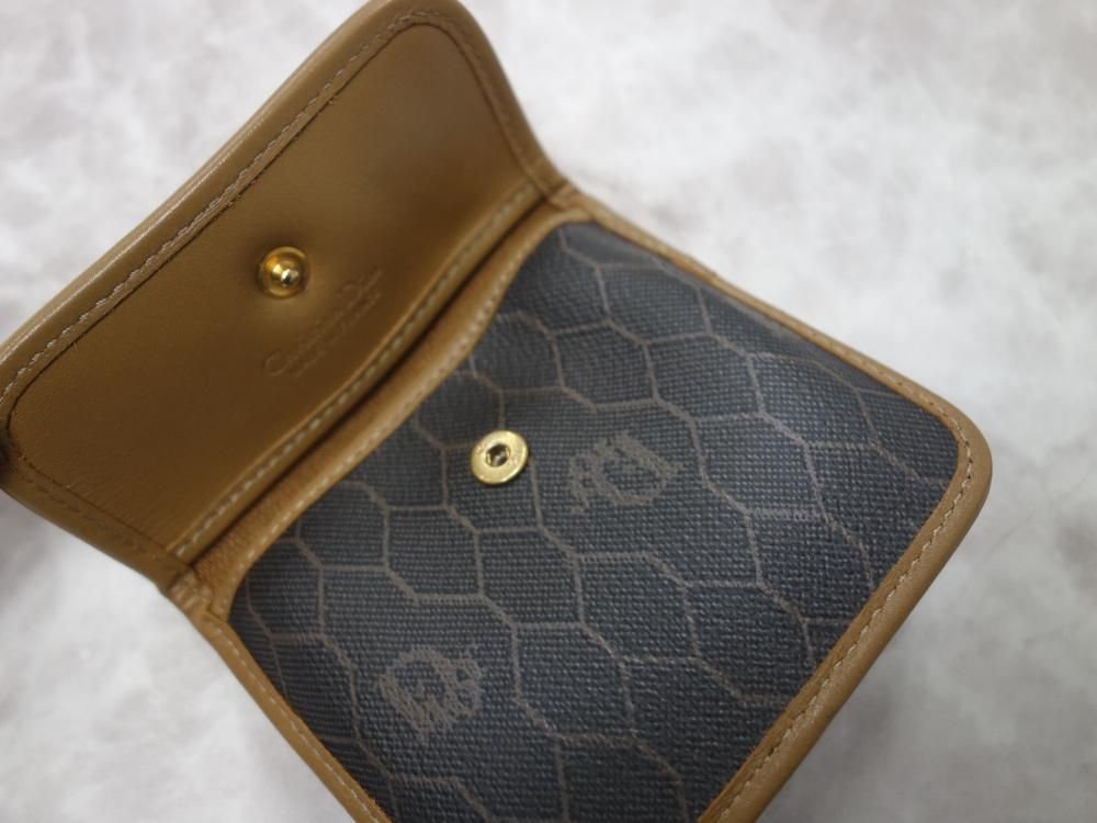 <img class='new_mark_img1' src='https://img.shop-pro.jp/img/new/icons15.gif' style='border:none;display:inline;margin:0px;padding:0px;width:auto;' />Vintage Christian Diorǥ롡 󥱡 ե USED