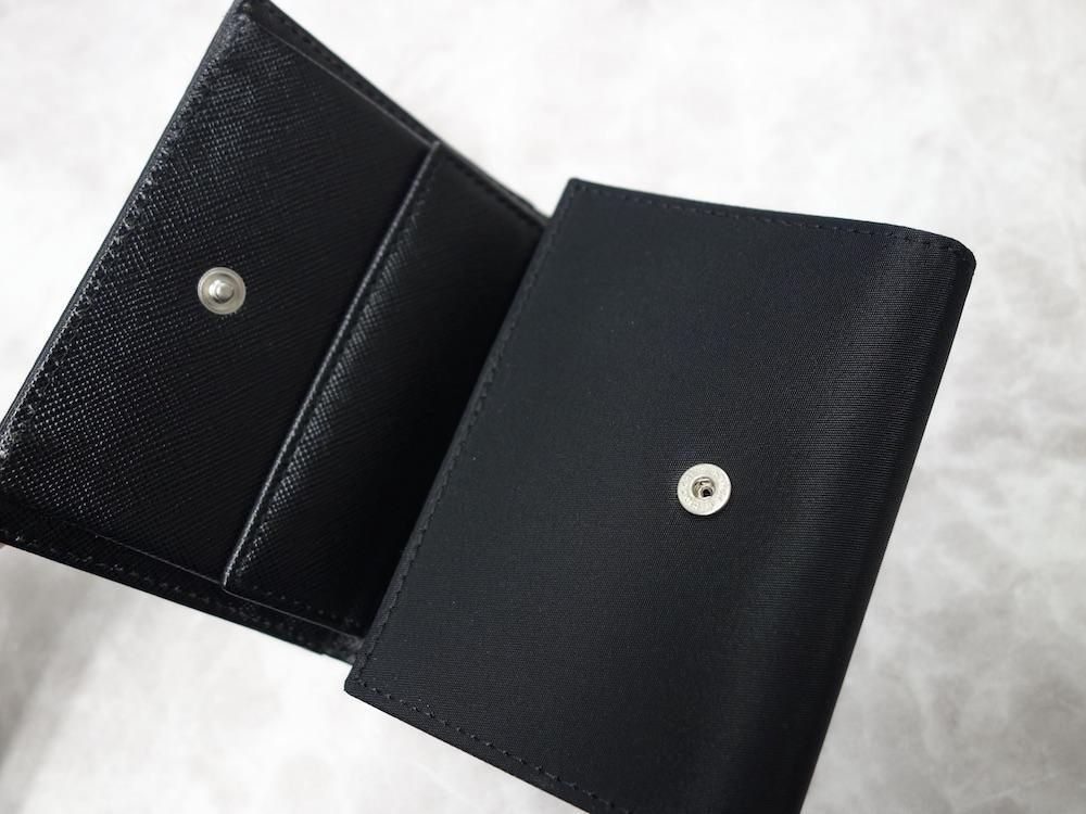 <img class='new_mark_img1' src='https://img.shop-pro.jp/img/new/icons15.gif' style='border:none;display:inline;margin:0px;padding:0px;width:auto;' />PRADA ץ  ʥ ޤ ꥢ USED