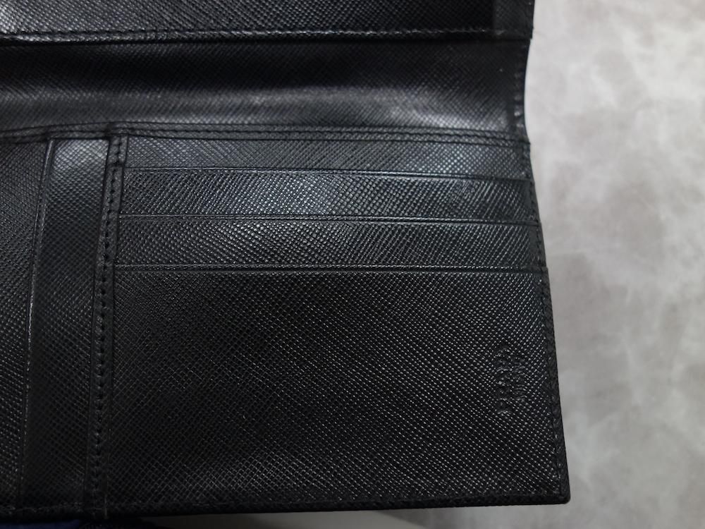 <img class='new_mark_img1' src='https://img.shop-pro.jp/img/new/icons15.gif' style='border:none;display:inline;margin:0px;padding:0px;width:auto;' />PRADA ץ  ʥ ޤ ꥢ USED