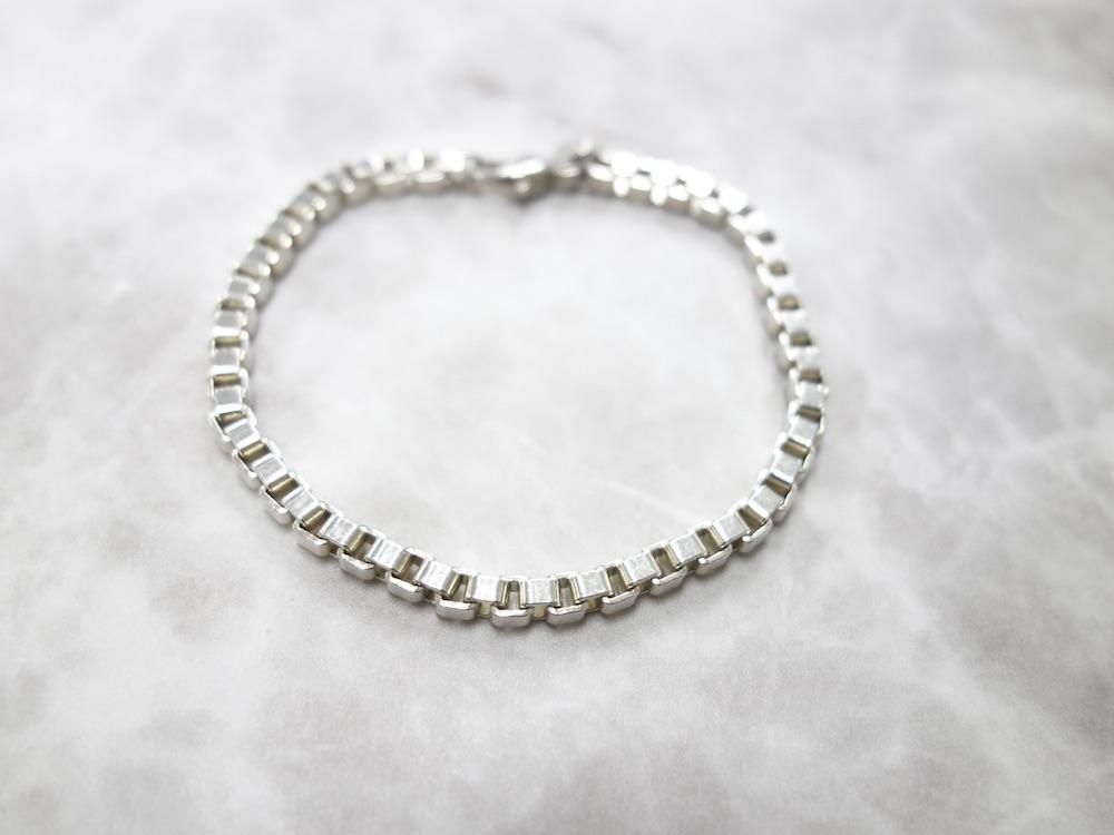 <img class='new_mark_img1' src='https://img.shop-pro.jp/img/new/icons15.gif' style='border:none;display:inline;margin:0px;padding:0px;width:auto;' />Tiffany & Co  ƥեˡ ٥ͥ ֥쥹å silver925 USED #1