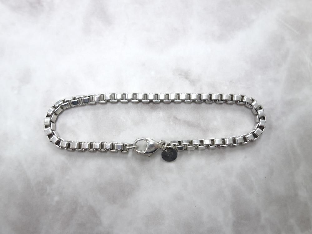 <img class='new_mark_img1' src='https://img.shop-pro.jp/img/new/icons15.gif' style='border:none;display:inline;margin:0px;padding:0px;width:auto;' />Tiffany & Co  ƥեˡ ٥ͥ ֥쥹å silver925 USED #2