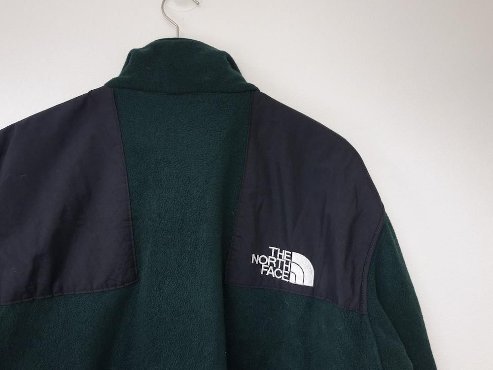 <img class='new_mark_img1' src='https://img.shop-pro.jp/img/new/icons15.gif' style='border:none;display:inline;margin:0px;padding:0px;width:auto;' />Vintage THE NORTH FACE Ρե ARMADILLA ե꡼㥱å USED