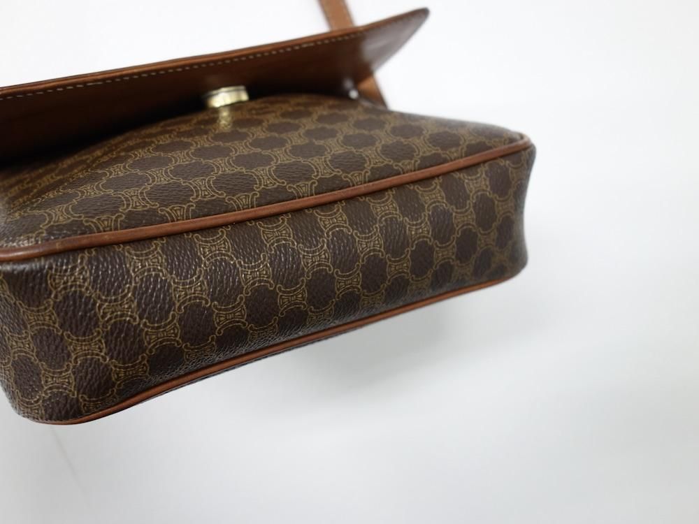 <img class='new_mark_img1' src='https://img.shop-pro.jp/img/new/icons15.gif' style='border:none;display:inline;margin:0px;padding:0px;width:auto;' />OLD CELINE  ꡼  ޥ  ߥ˥Хå ꥢ  USED 