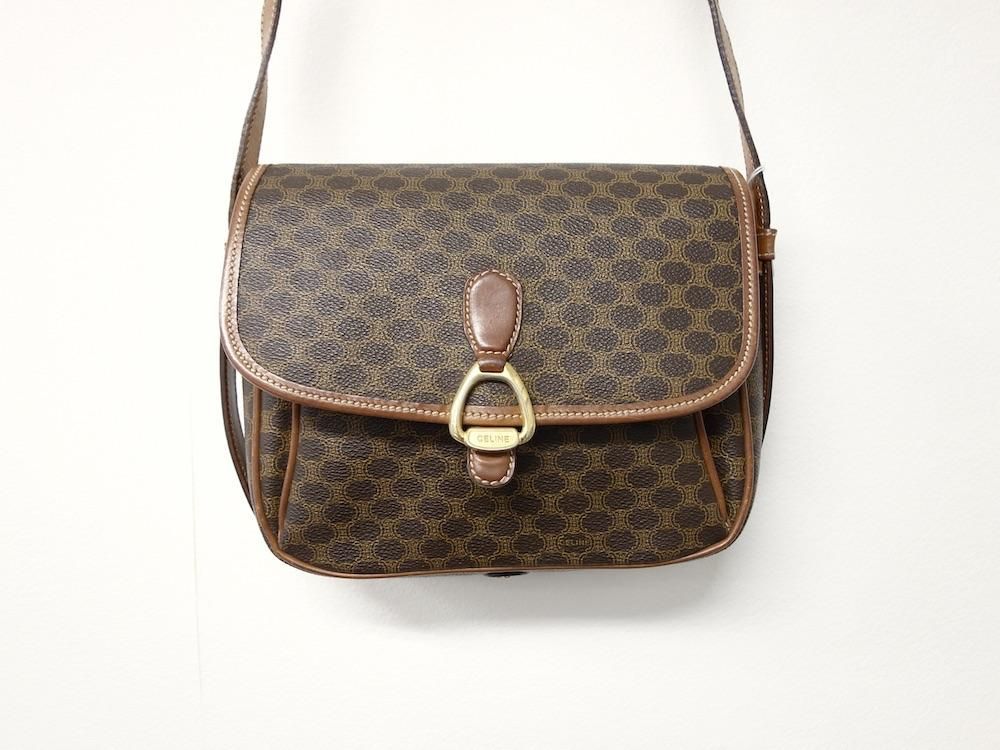 <img class='new_mark_img1' src='https://img.shop-pro.jp/img/new/icons15.gif' style='border:none;display:inline;margin:0px;padding:0px;width:auto;' />OLD CELINE  ꡼  ޥ  ߥ˥Хå ꥢ  USED 