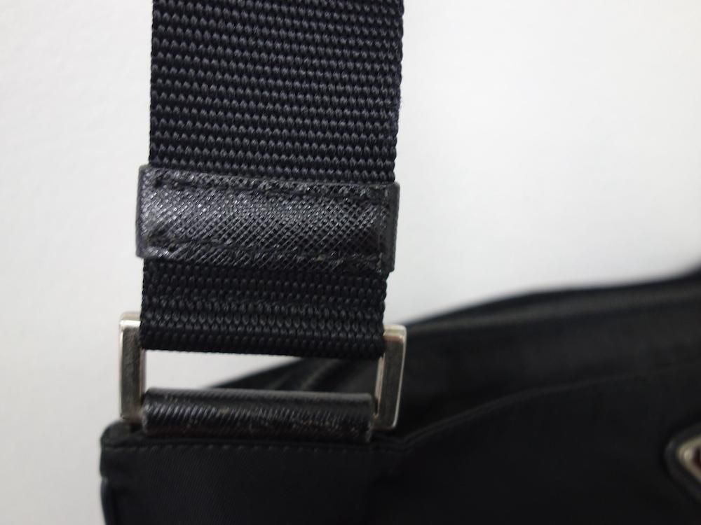 <img class='new_mark_img1' src='https://img.shop-pro.jp/img/new/icons15.gif' style='border:none;display:inline;margin:0px;padding:0px;width:auto;' />PRADA ץ  ߥ˥Хå ꥢ USED