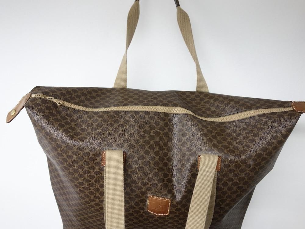 <img class='new_mark_img1' src='https://img.shop-pro.jp/img/new/icons15.gif' style='border:none;display:inline;margin:0px;padding:0px;width:auto;' />OLD CELINE  ꡼  ޥ  ȡȥܥȥХå ꥢ  USED 