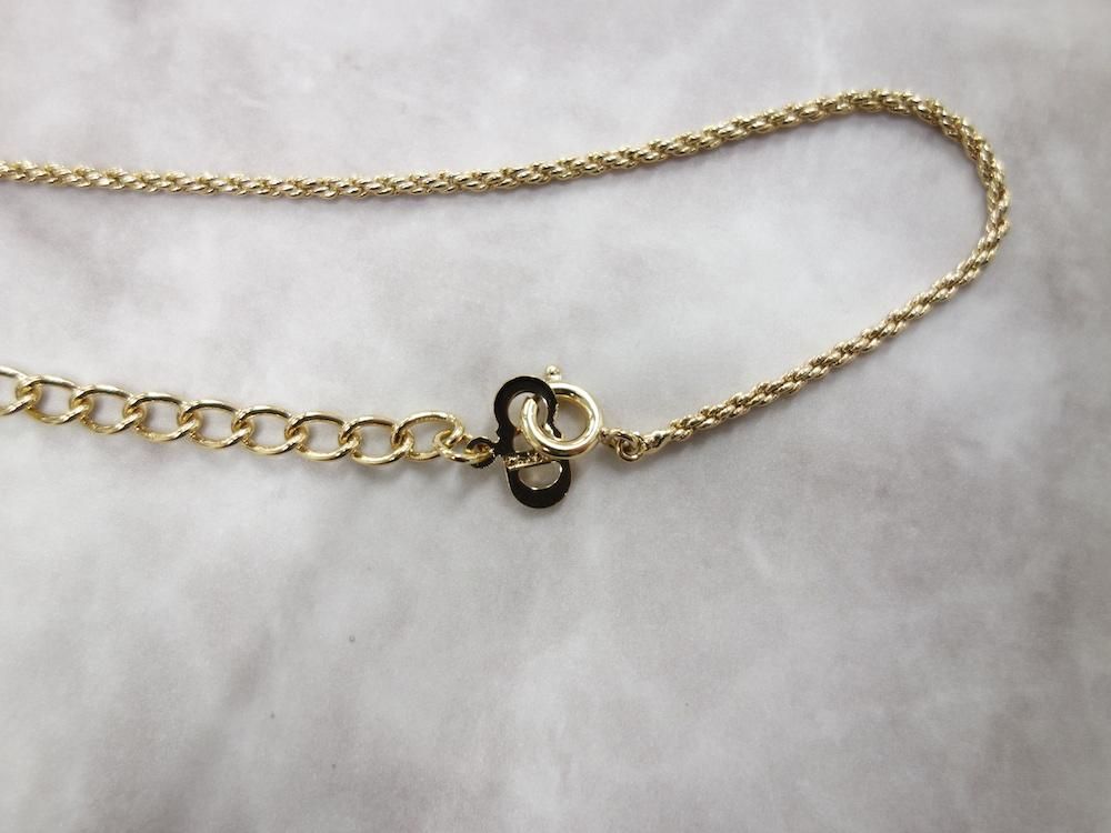 <img class='new_mark_img1' src='https://img.shop-pro.jp/img/new/icons15.gif' style='border:none;display:inline;margin:0px;padding:0px;width:auto;' />Vintage Christian Dior ꥹǥ  ͥå쥹 USED