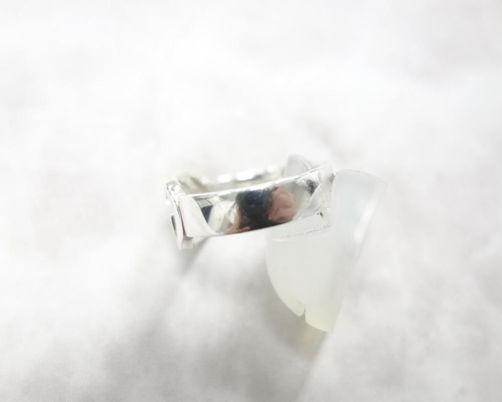 <img class='new_mark_img1' src='https://img.shop-pro.jp/img/new/icons15.gif' style='border:none;display:inline;margin:0px;padding:0px;width:auto;' />GUCCI å ֥å 󥰡silver925 ꥢ  15 USED 