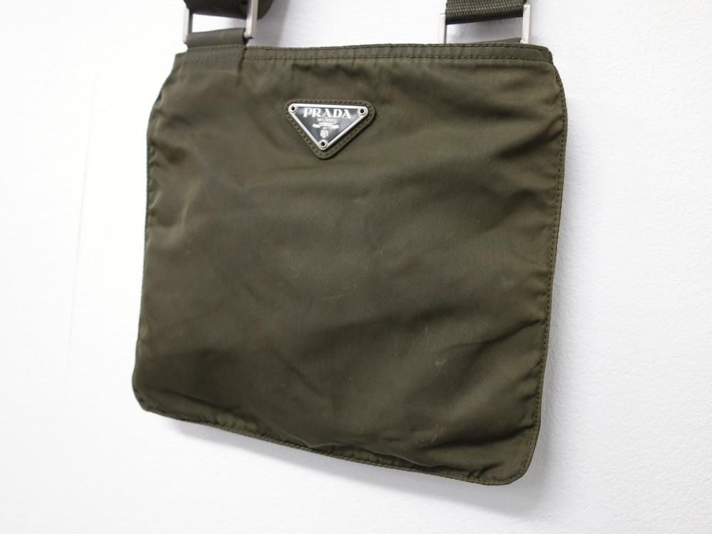 <img class='new_mark_img1' src='https://img.shop-pro.jp/img/new/icons15.gif' style='border:none;display:inline;margin:0px;padding:0px;width:auto;' />PRADA ץ  ߥ˥Хå ꥢ USED