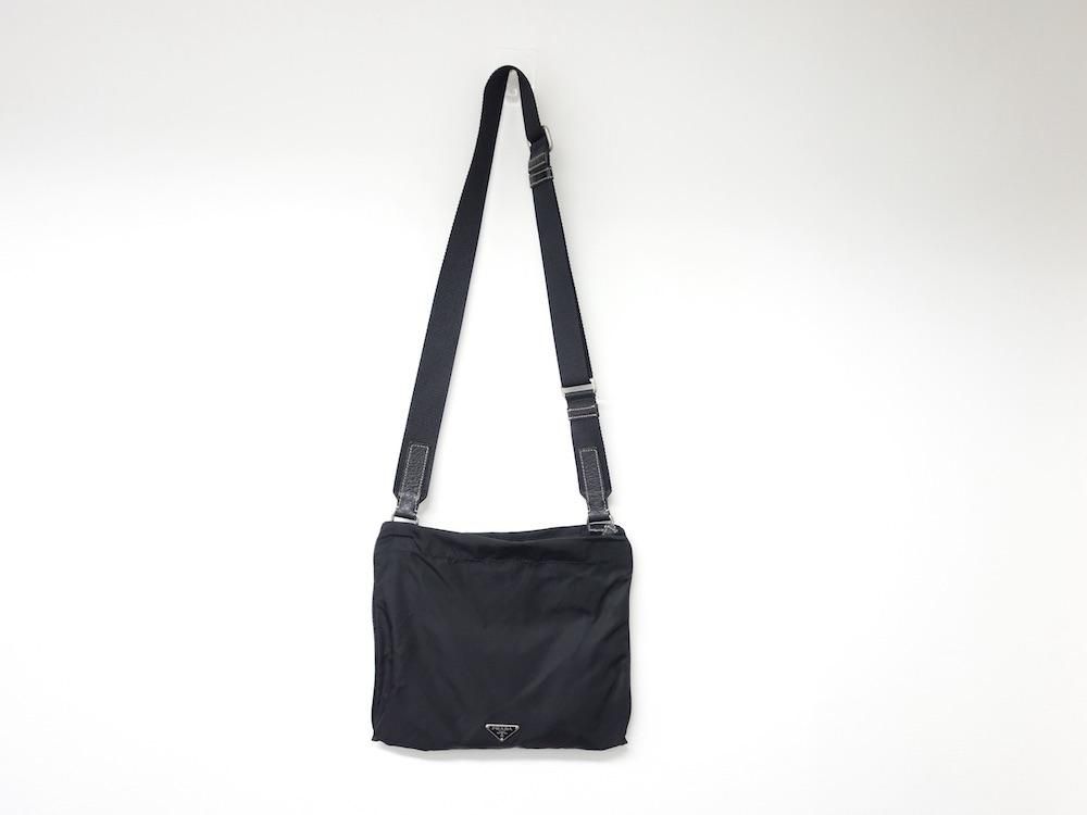 PRADA プラダ ロゴ ミニショルダーバッグ イタリア製 PRADA プラダ ロゴ ミニショルダーバッグ イタリア製 USED - SOTA