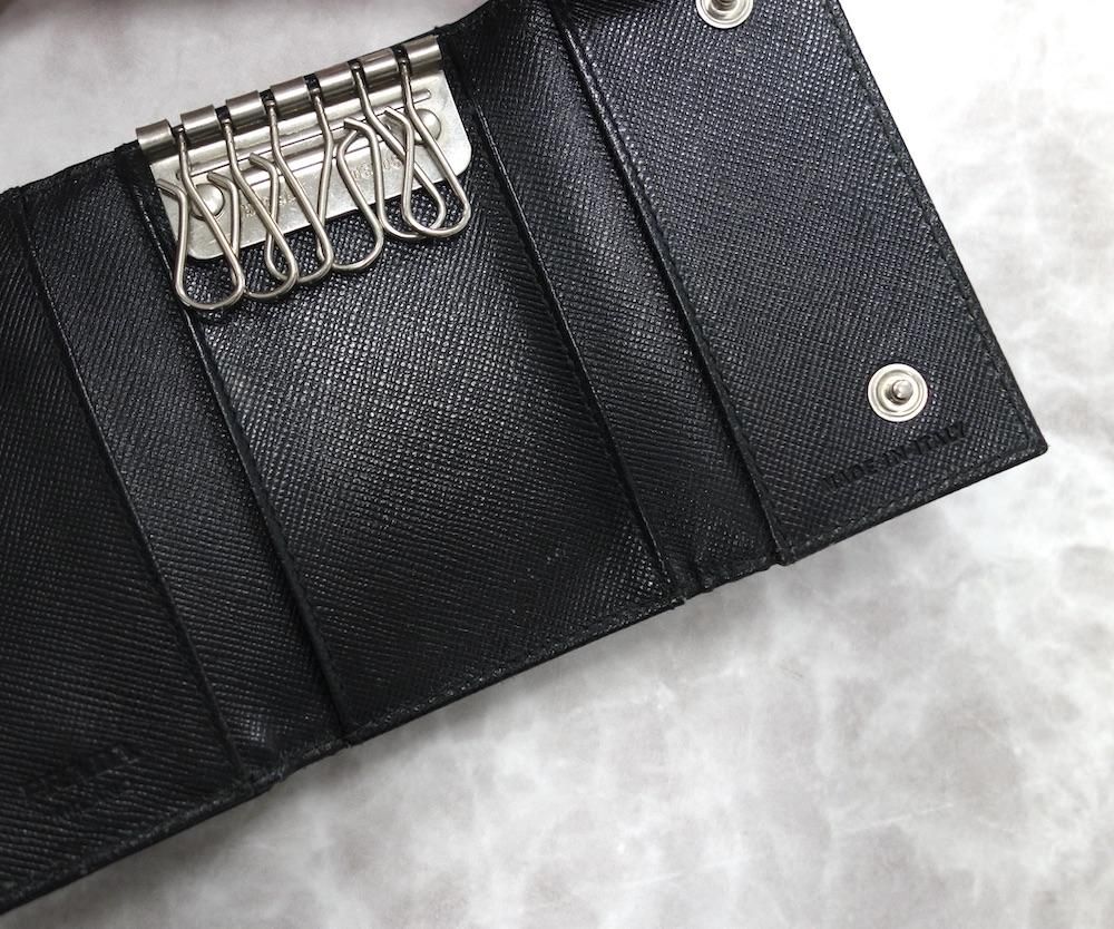 <img class='new_mark_img1' src='https://img.shop-pro.jp/img/new/icons15.gif' style='border:none;display:inline;margin:0px;padding:0px;width:auto;' />PRADA �ץ��  �ʥ�����  ���������� �����ꥢ�� USED