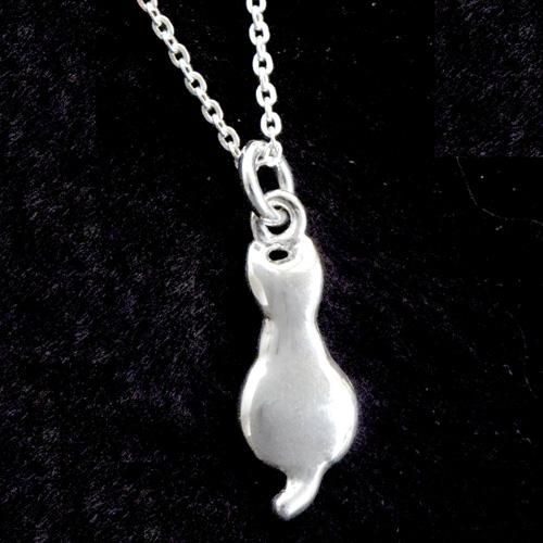 シンプルなシルバー猫ネックレス【しっぽにゃ猫】 - 猫雑貨・猫