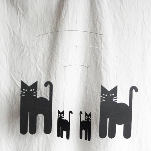 デンマーク製モビール おやこ猫 猫雑貨 猫グッズ専門通販 猫的生活百貨店 けいと屋ニコル デンマーク製モビール おやこ猫 猫雑貨 猫グッズ専門通販 猫的生活百貨店 けいと屋ニコル