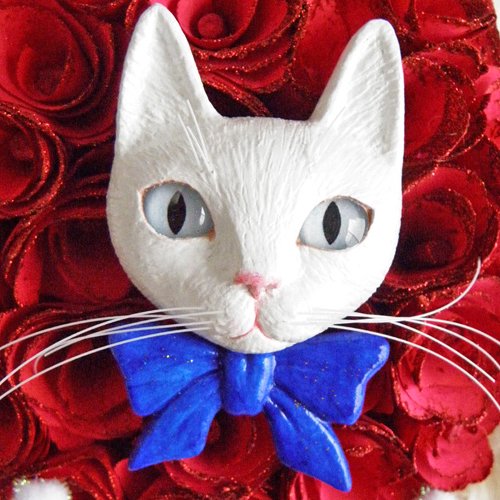 ハンドメイドの薔薇のクリスマスリース【白猫フェイス】 - 猫雑貨・猫