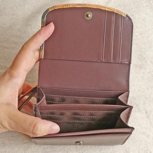 わちふぃーるど 革製折財布