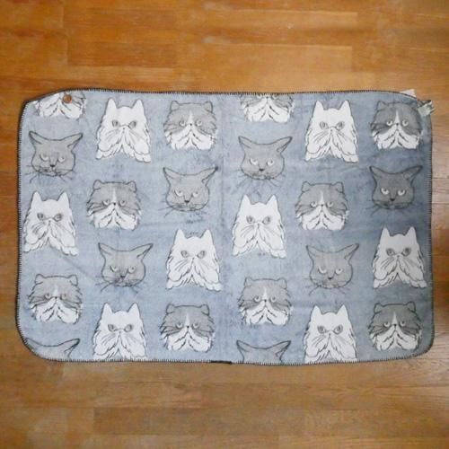 暗闇で猫の目が光るブランケット【Mサイズ】猫フェイス - 猫雑貨 暗闇で猫の目が光るブランケット【Mサイズ】猫フェイス - 猫雑貨