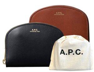 A.P.C.(アーペーセー) レザーコインケース デミルーン財布 コンパクトウォレット Demi-Lune COMPACT WALLET PXAWV-F63219<img class='new_mark_img2' src='https://img.shop-pro.jp/img/new/icons16.gif' style='border:none;display:inline;margin:0px;padding:0px;width:auto;' />