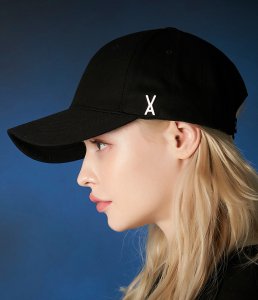 ŹVARZAR Х륭å ڹ֥ CAP 糰к˹ ֥å Stud logo over fit ball cap black 496<img class='new_mark_img2' src='https://img.shop-pro.jp/img/new/icons16.gif' style='border:none;display:inline;margin:0px;padding:0px;width:auto;' />