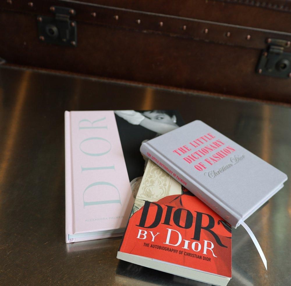 Dior ディオール写真集3冊セット 洋書 - メルカリ