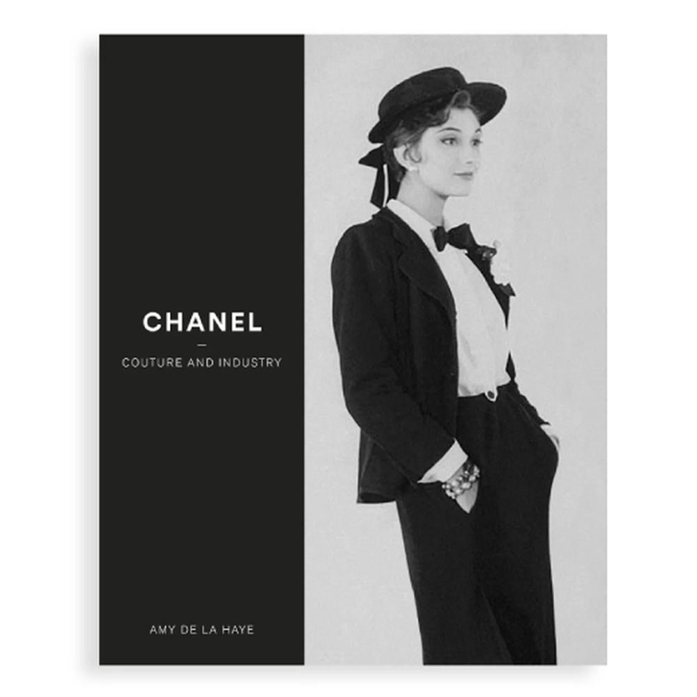 安い coco chanel 本