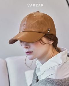 ŹVARZAR Х å ڹ֥ CAP 쥶 糰к ˹  VA Cubic Stud Veganleather Ball Cap 