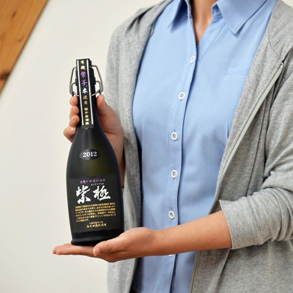 黒麹かめ壺仕込み 紫極-720ml - 種子島酒造オンラインショップ