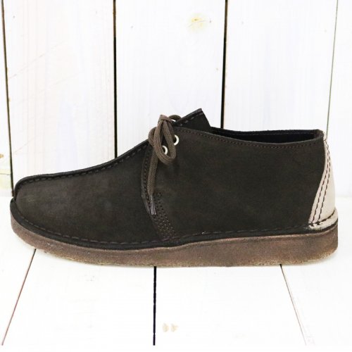 clarks desert trek suede