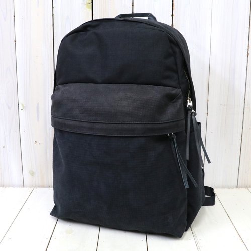 hobo『Everyday Backpack by Ecco Leather』(Black)