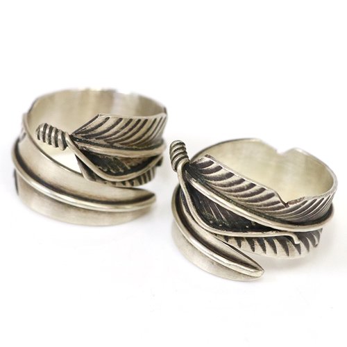 Indian JewelryNavajo Chris Charley Feather Ring Type-B