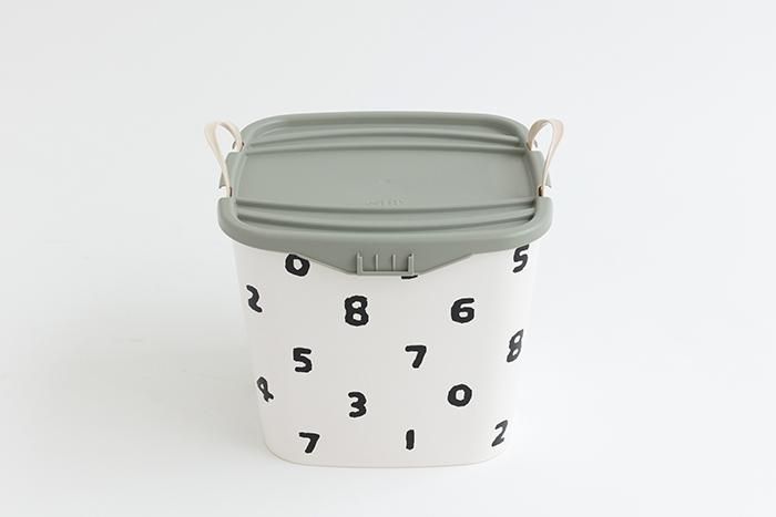 新品未使用SOU・SOUランドリーバスケット グレー×2白×4 バラ売り可能 BRID FOLDING LAUNDRY SQUARE BASKET WITH CASTER [40L