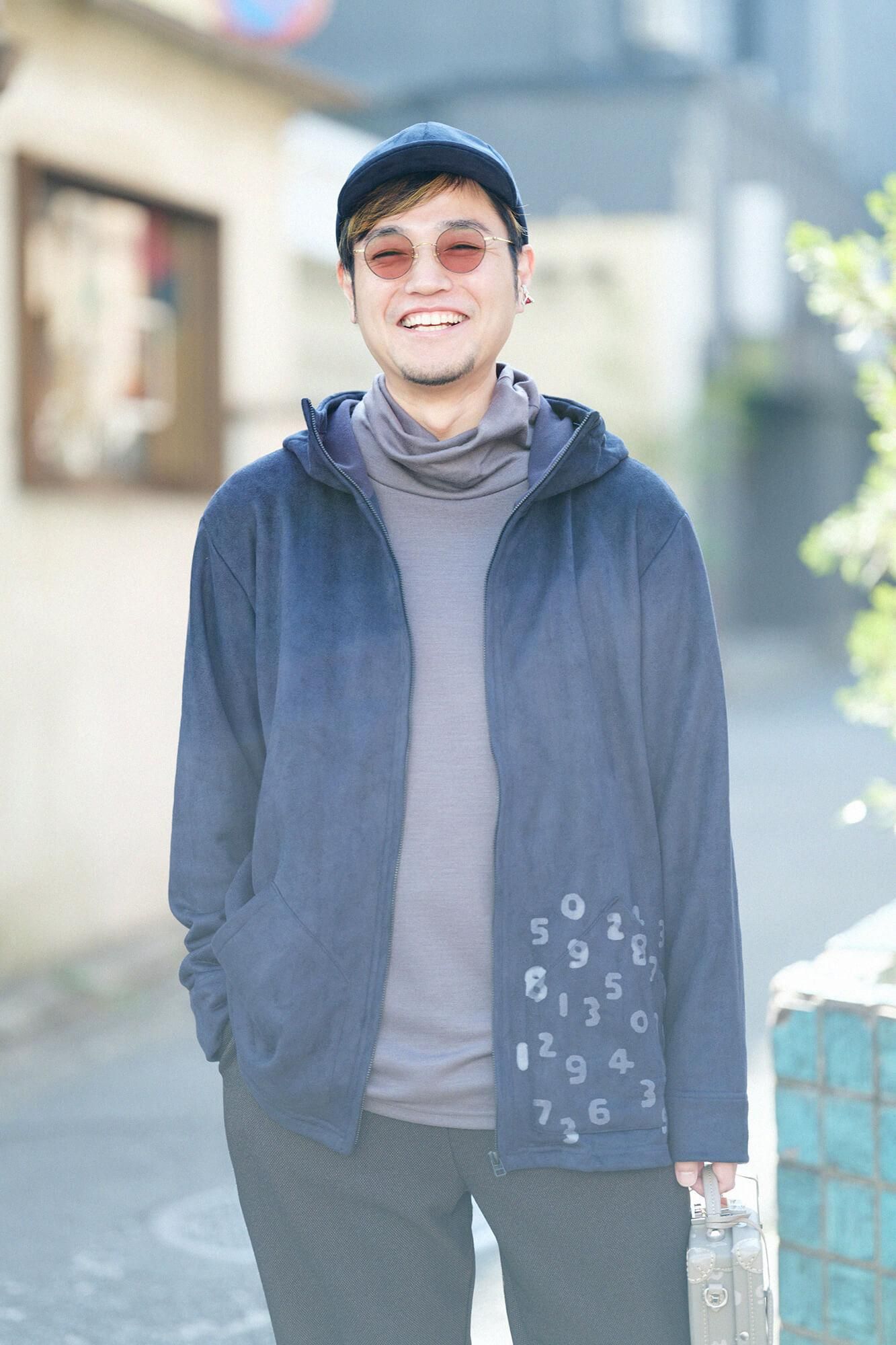net限定】裏毛フェイクヌバック フーディー／濡羽色（ぬればいろ