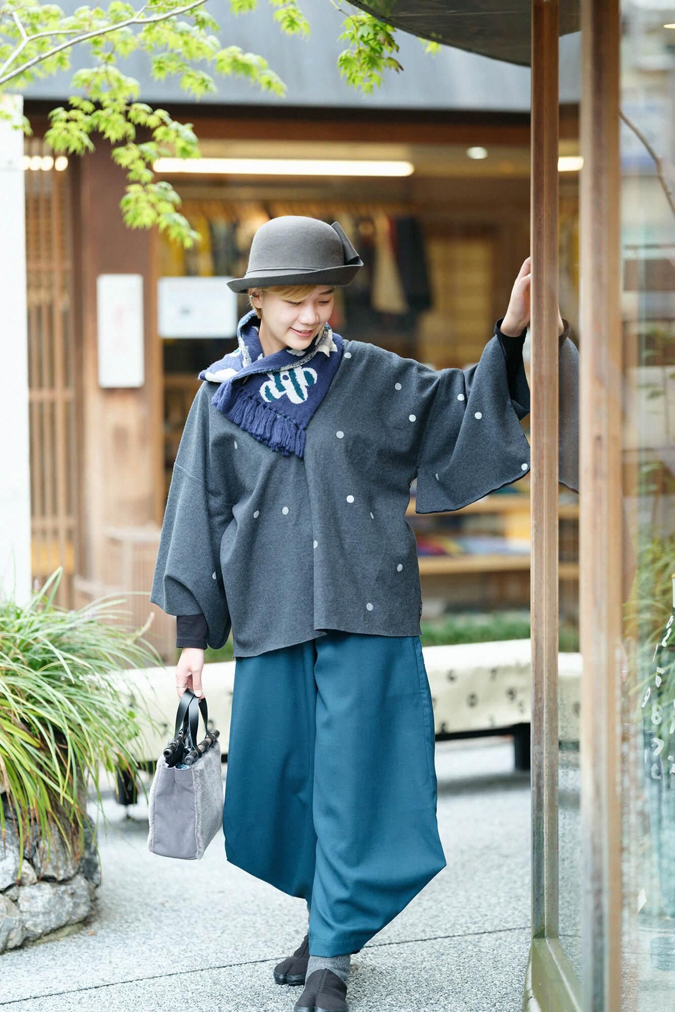 SOU SOU×MOONBAT 草編衿（柄・色：北の国 正紺）☆マフラー 新品 - メルカリ