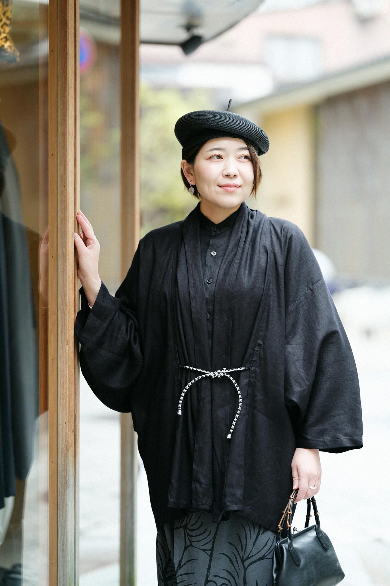 たばた絞り 綿麻 もじり袖 短衣（たんい） 単（ひとえ）／雪花（せっか） 濃紺（のうこん） - SOU・SOU netshop （ソウソウ） -  『新しい日本文化の創造』